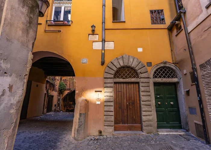 The Eleanor Secret - Campo De' Fiori * Roma
