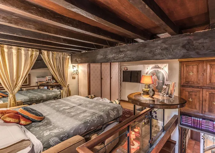 The Eleanor Secret - Campo De' Fiori